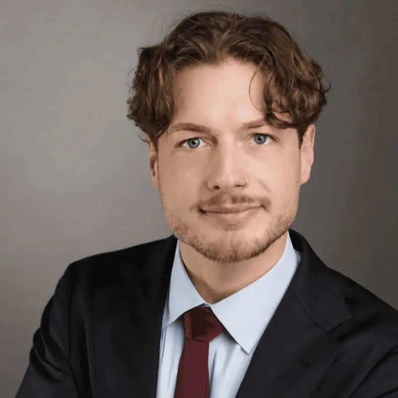 Miguel Gaßner, Corporate Finance & Development